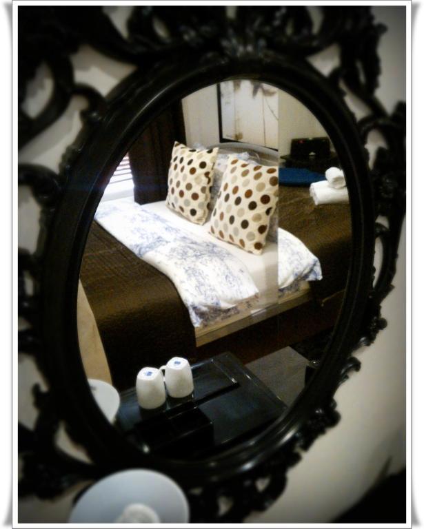 London Malvern Road Rooms To Let Bilik gambar